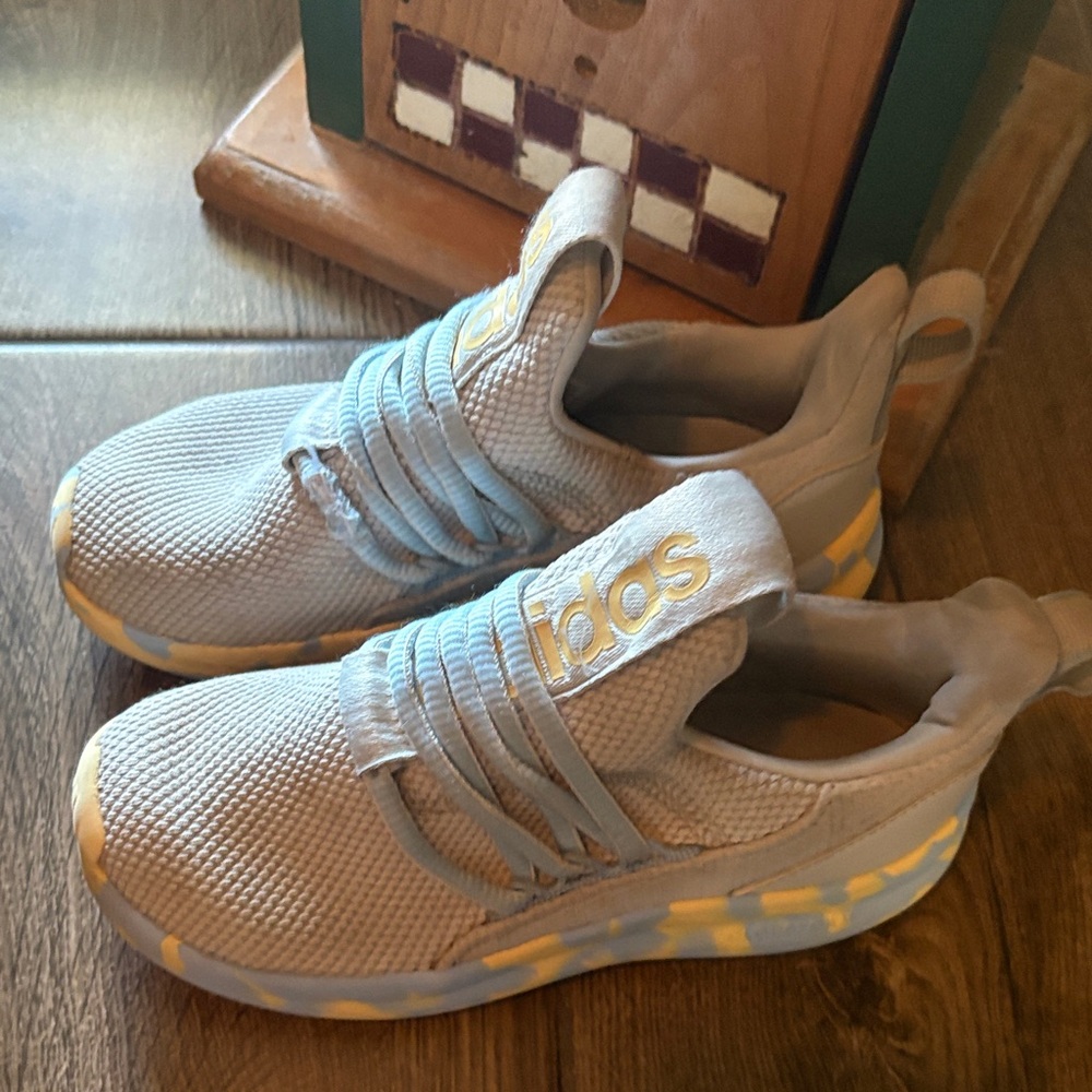 Adidas Kids' Sneakers in Gray and Yellow